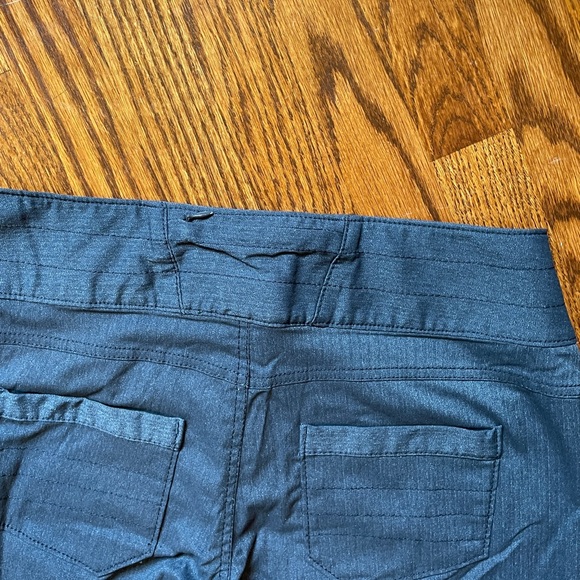 Athleta Charcoal Gray Pants - Size 10 Petite - Picture 9 of 9